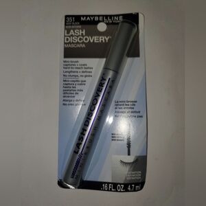 Maybelline Lash Discovery Mascara in Very Black